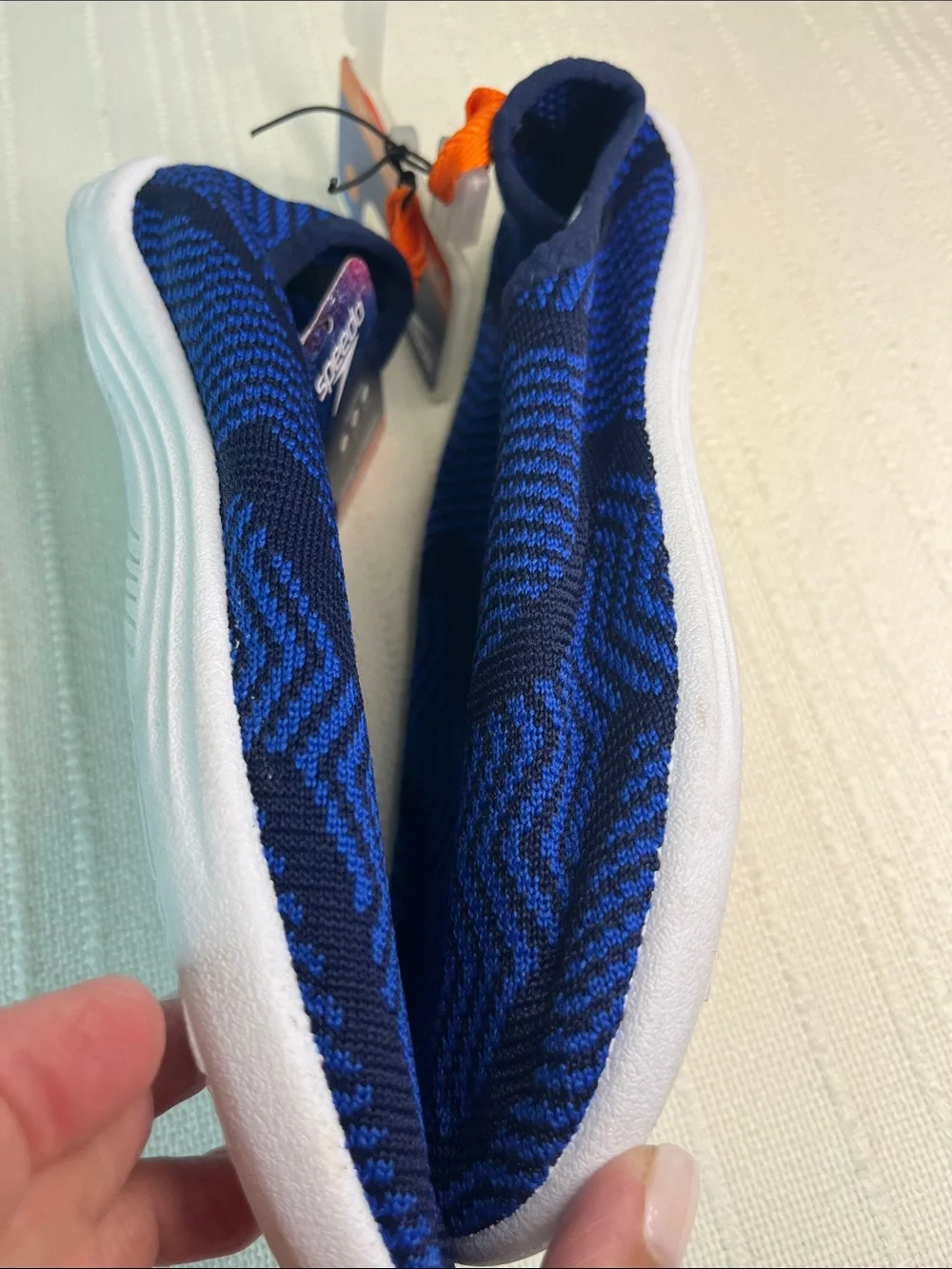 Speedo BOYS Lg size 4-5 Slip-On Surf Strider Water Shoes cobalt blue/orange, NWT